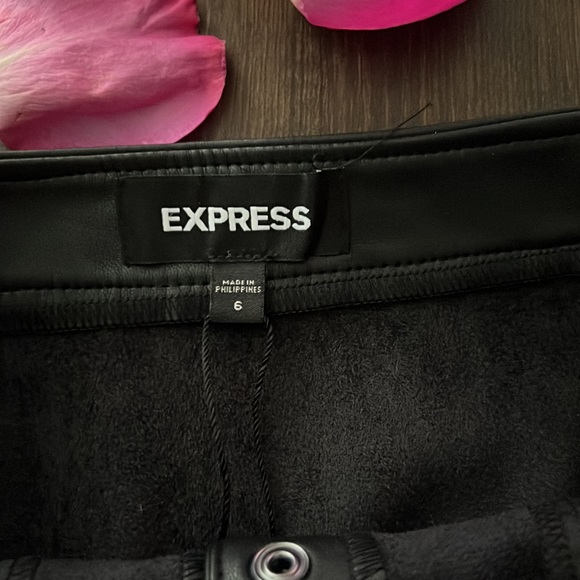 Express leather skirt - Picture 3 of 6